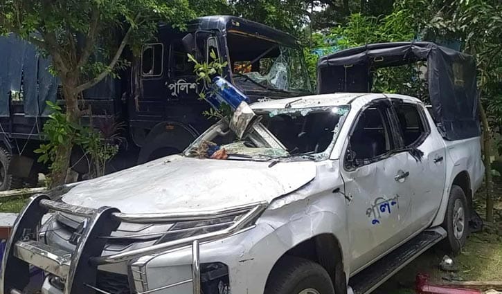 ভাঙ্গা উপজেলা পরিষদ ও থানায় হামলা, ভাঙচুর-আগুন
