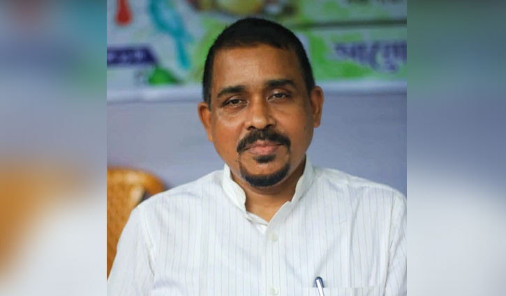 শোকজের সুযোগ না দিয়ে চাকরিচ্যুত করার দাবি ইবি অধ্যাপকের