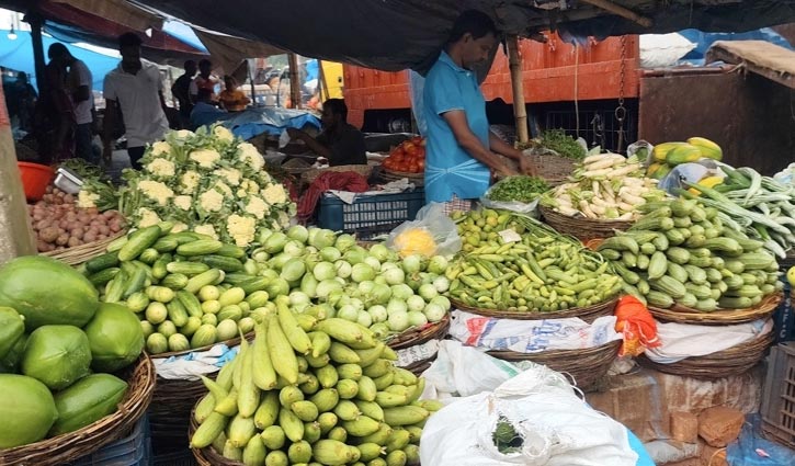 ঠাকুরগাঁওয়ে সবজির দাম চড়া, মরিচে স্বস্তি