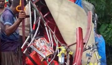 গাইবান্ধায় অটোরিকশায় ট্রাকের ধাক্কা, নিহত ২