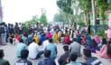 স্থায়ী ক্যাম্পাসের দাবিতে মহাসড়কে রবি শিক্ষার্থীদের শেকল ভাঙার গান