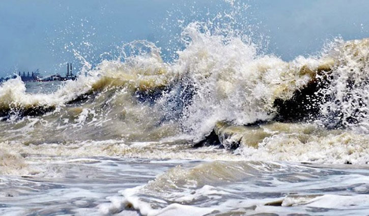 ১০৬ মিলিমিটার বৃষ্টির রেকর্ড, ঘনীভূত হতে পারে লঘুচাপ 