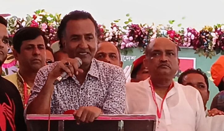 ‘জিয়া রাজনীতিতে সুযোগ না দিলে হাসিনাকে রান্নাঘরে পেঁয়াজ-মরিচ কাটতে হতো’