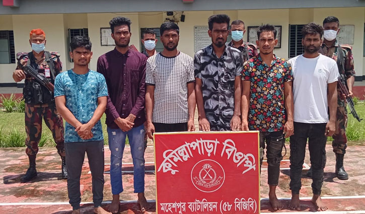 ঝিনাইদহ সীমান্তে অবৈধ অনুপ্রবেশের দায়ে আটক ১৭