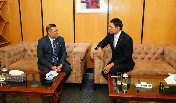 বিএসএফ মহাপরিচালক পর্যায়ের ভারতীয় প্রতিনিধি দল ঢাকায়