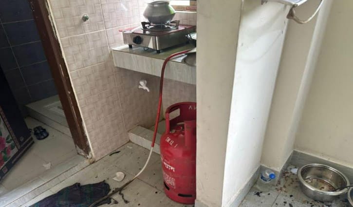 গাজীপুরে গ্যাস সিলিন্ডার বিস্ফোরণে শিশুর মৃত্যু, দগ্ধ বাবা-মা