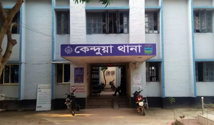 নারকেল গাছে উঠে বিদ্যুৎস্পৃষ্টে কিশোরের মৃত্যু