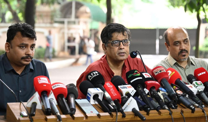 রবিবার প্রধান উপদেষ্টার সঙ্গে বিএনপি জামায়াত ও এনসিপির বৈঠক