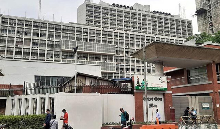 সচিবালয়ে ‘একবার ব্যবহার্য’ প্লাস্টিক পণ্য নিষিদ্ধ, চলবে তল্লাশি