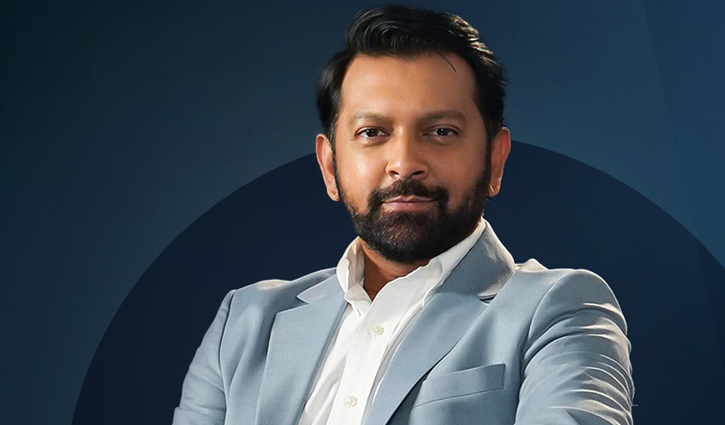 ‘মেয়ে বড় হচ্ছে, এখন কি দাড়ি রেখে লাফালাফি ভালো লাগে?’