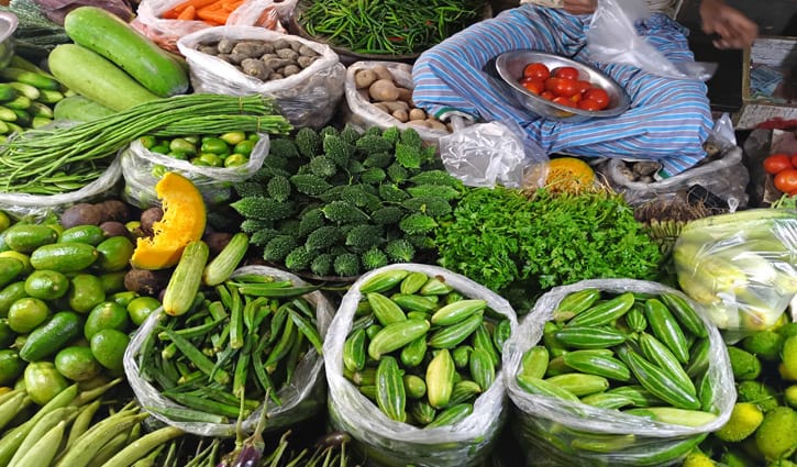 কমেছে সবজি, মাছ ও ডিমের দাম
