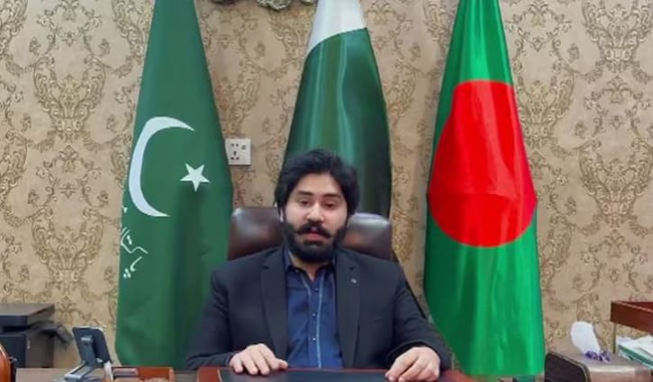 ‘বাংলাদেশের ওপর ভারত আক্রমণ চালালে জবাব দেবে পাকিস্তান’