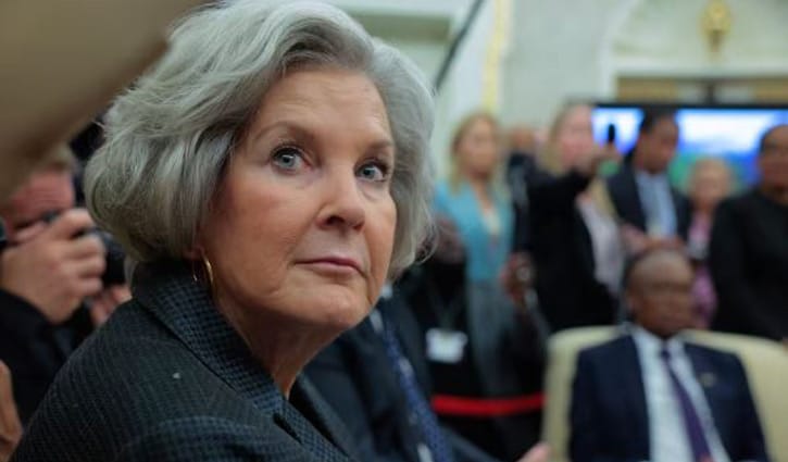 ‘ট্রাম্প মদ্যপ ব্যক্তিত্বের অধিকারী’