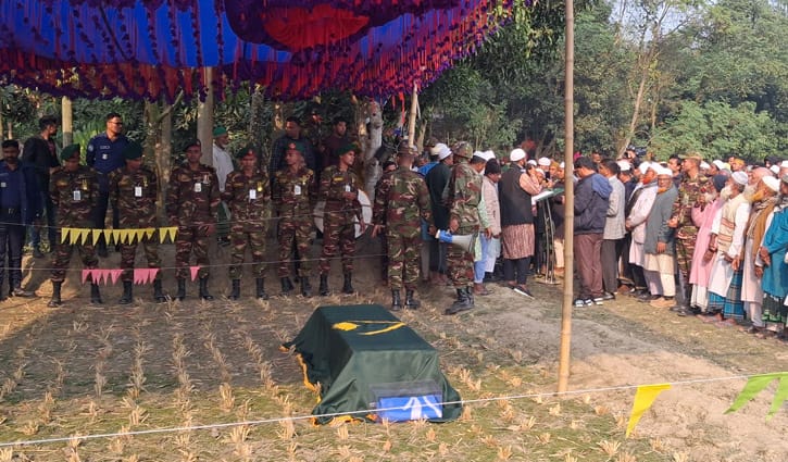 রাষ্ট্রীয় মর্যাদায় গাইবান্ধায় দাফন সুদানে নিহত সবুজের