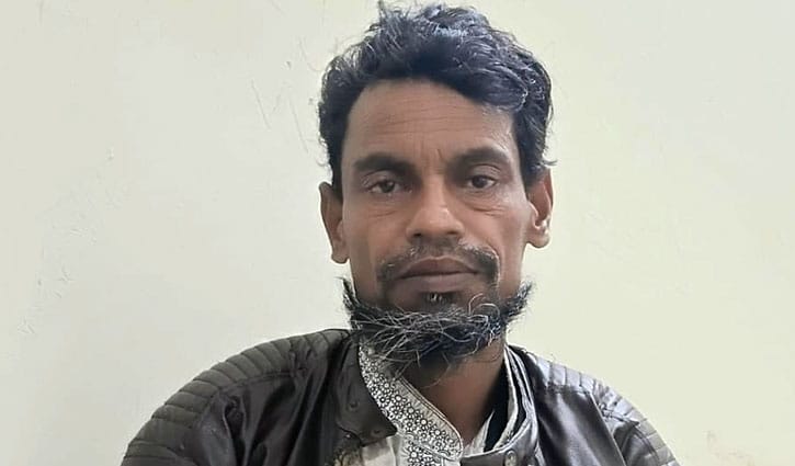 ফুলগাজী সীমান্তে মানবপাচার চক্রের সদস্য আটক, উদ্ধার ১০