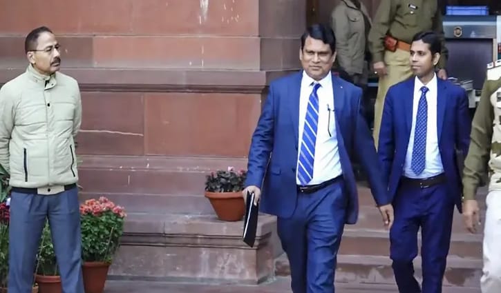 নয়াদিল্লিতে বাংলাদেশের হাইকমিশনারকে তলব