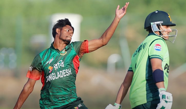 ৮ উইকেটে হেরে ফাইনালে যাওয়ার হলো না বাংলাদেশের