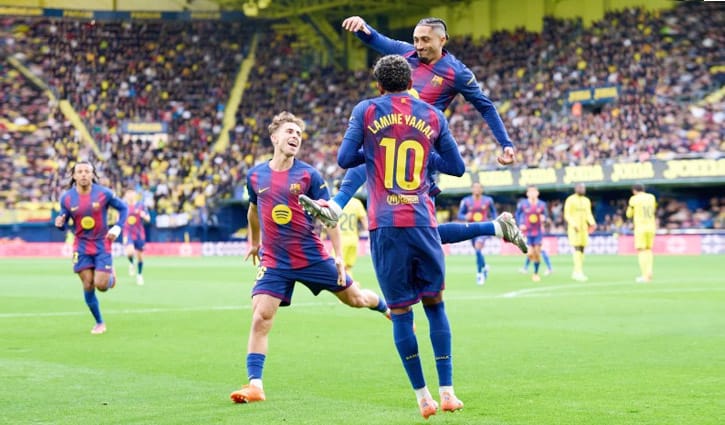 শীর্ষে থেকেই বছর শেষ বার্সার