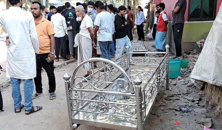 সম্পত্তি নিয়ে সন্তানদের বিরোধ, ৩৬ ঘণ্টা পর বৃদ্ধের দাফন