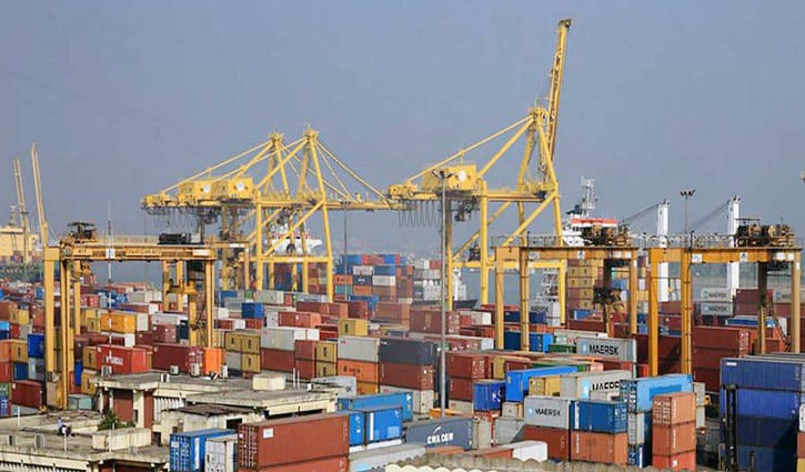 চট্টগ্রাম বন্দর: বছর শেষের আগেই কন্টেইনার হ্যান্ডলিংয়ে রেকর্ড