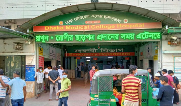 উত্তরায় সড়ক দুর্ঘটনায় নিহত যুবকের পরিচয় মেলেনি