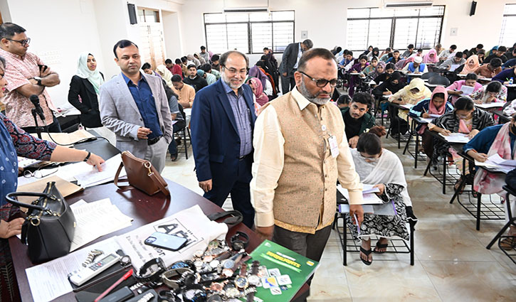 ঢাবির কলা, আইন ও সামাজিক বিজ্ঞান ইউনিটের ভর্তি পরীক্ষা অনুষ্ঠিত