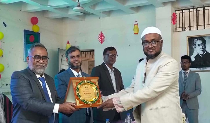 ইবির ফলিত রসায়ন ও কেমিকৌশল বিভাগের সভাপতি হলেন প্রফেসর ড. মোহাম্মদ মামুন আল রশীদ