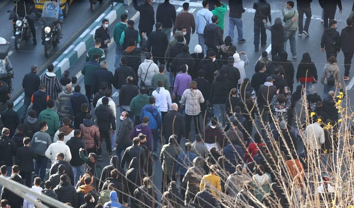 ইরানে বিক্ষোভকারীদেরকে ইসরায়েলের সমর্থন, কঠোর হুঁশিয়ারি তেহরানের