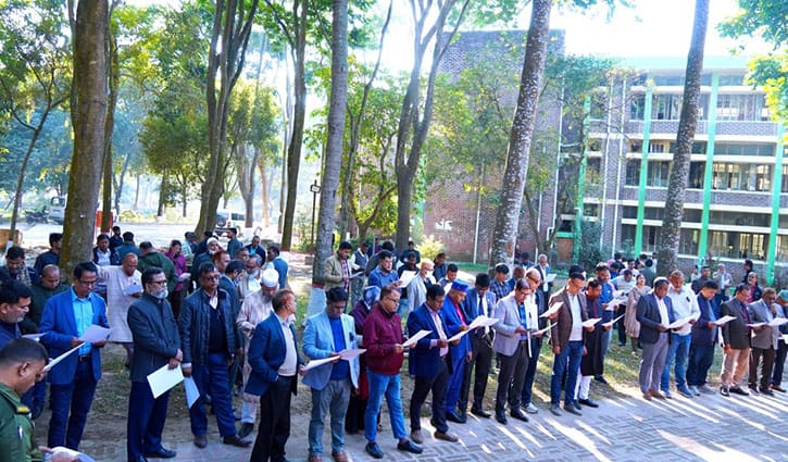 শ্রদ্ধা, স্মরণ ও ঐক্যের আহ্বানে বিশ্ববিদ্যালয়গুলোতে শহিদ বুদ্ধিজীবী দিবস পালন