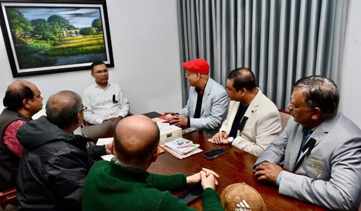 তারেক রহমানের সঙ্গে জাতীয় প্রেস ক্লাব নেতাদের সাক্ষাৎ