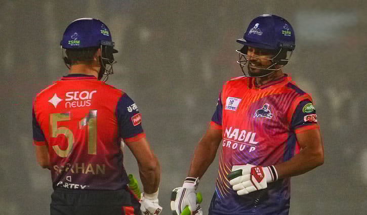 ফারহান-শান্তর ব্যাটে রংপুরকে ১৬০ রানের টার্গেট দিল রাজশাহী