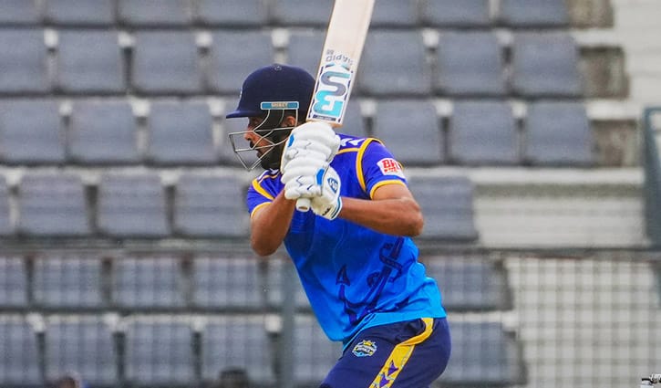 রংপুরের বোলিং তোপে একশ রান পেরুতেই অলআউট চট্টগ্রাম