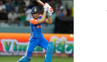 বিরাট চমক ভারতের বিশ্বকাপ টি-টোয়েন্টি দলে বিরাট চমক ভারতের বিশ্বকাপ টি-টোয়েন্টি দলে