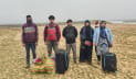 অবৈধভাবে দেশে ফেরার পথে চাঁপাইনবাবগঞ্জ সীমান্তে আটক ৫