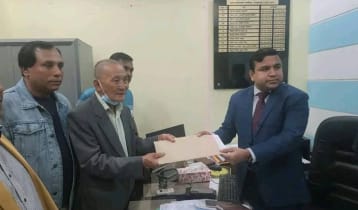 স্বতন্ত্রী প্রার্থী হতে মনোনয়নপত্র সংগ্রহ করলেন বিএনপির সমীরণ দেওয়ান স্বতন্ত্রী প্রার্থী হতে মনোনয়নপত্র সংগ্রহ করলেন বিএনপির সমীরণ দেওয়ান