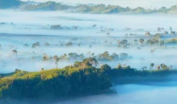 পাহাড়-মেঘ-হ্রদের মিতালীতে মিলতে পর্যটকে মুখর রাঙামাটি 