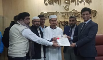 জামায়াতের প্রার্থীকে সঙ্গে নিয়ে মনোনয়নপত্র জমা দিলেন সারজিস