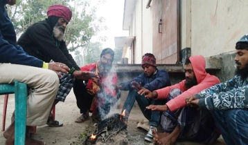কনকনে শীতে স্থবির দিনাজপুর