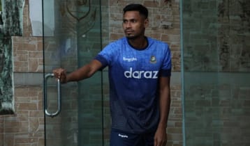 ভারতে হলো না তাতে কী, মোস্তাফিজকে স্বাগত জানাল পাকিস্তান