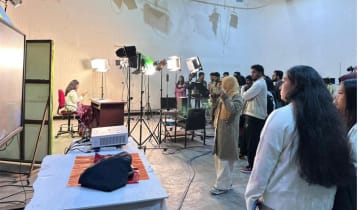 জাতীয় গণমাধ্যম ইনস্টিটিউটে গ্রিন ইউনিভার্সিটির শিক্ষার্থীদের ইন্ডাস্ট্রিয়াল ভিজিট