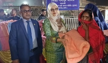 পঞ্চগড়ে শীতার্তদের মাঝে পুনাকের শীতবস্ত্র বিতরণ পঞ্চগড়ে শীতার্তদের মাঝে পুনাকের শীতবস্ত্র বিতরণ