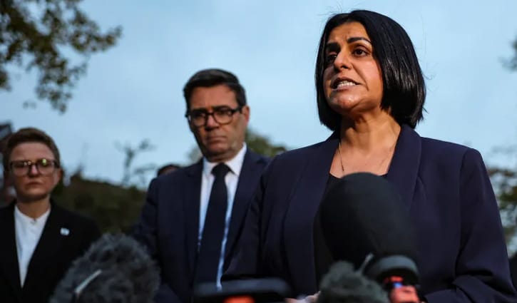 অবৈধ অভিবাসনের বিরুদ্ধে যুক্তরাজ্যের কঠোর পদক্ষেপ