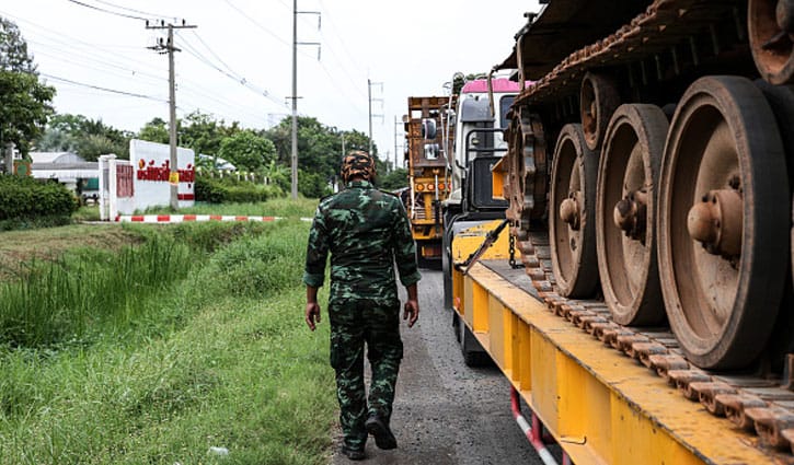 থাইল্যান্ডের দক্ষিণাঞ্চলীয় প্রদেশে কারফিউ জারি