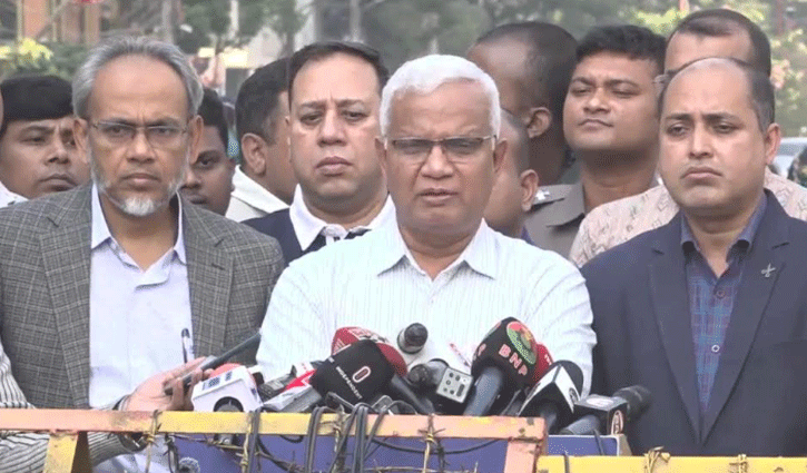 খালেদা জিয়ার শারীরিক অবস্থা স্থিতিশীল, উন্নতি সম্ভব: জাহিদ হোসেন খালেদা জিয়ার শারীরিক অবস্থা স্থিতিশীল, উন্নতি সম্ভব: জাহিদ হোসেন