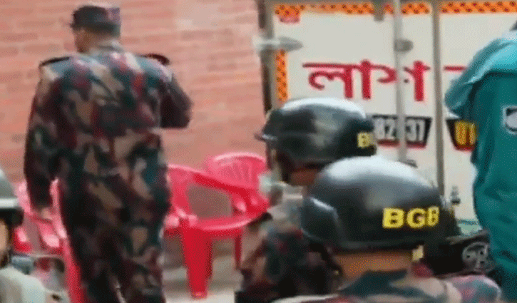 ময়নাতদন্তের জন্য হাদির মরদেহ সোহরাওয়ার্দীতে 