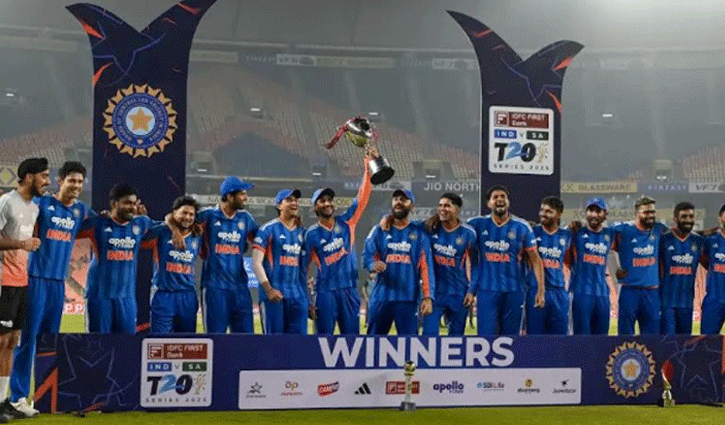 হার্দিক ঝড়ে সিরিজ ভারতের