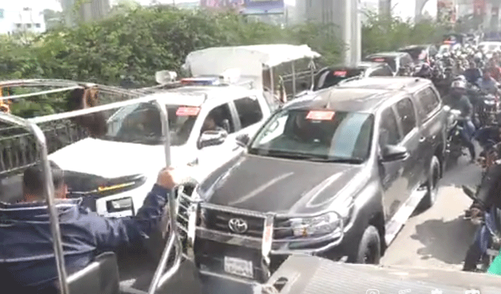 ভোটার হতে ইসির পথে তারেক রহমান 