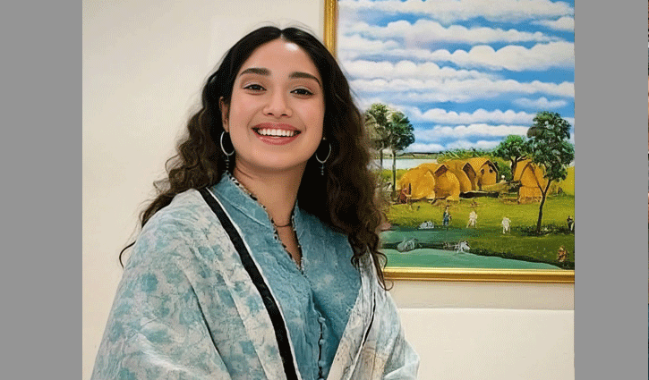 ভোটার হতে নিবন্ধন করলেন জাইমা রহমান