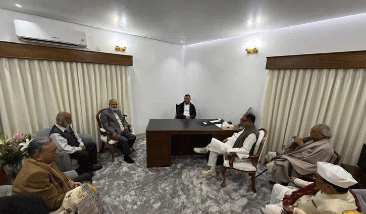 প্রথমবারের মতো গুলশান কার্যালয়ে তারেক রহমান