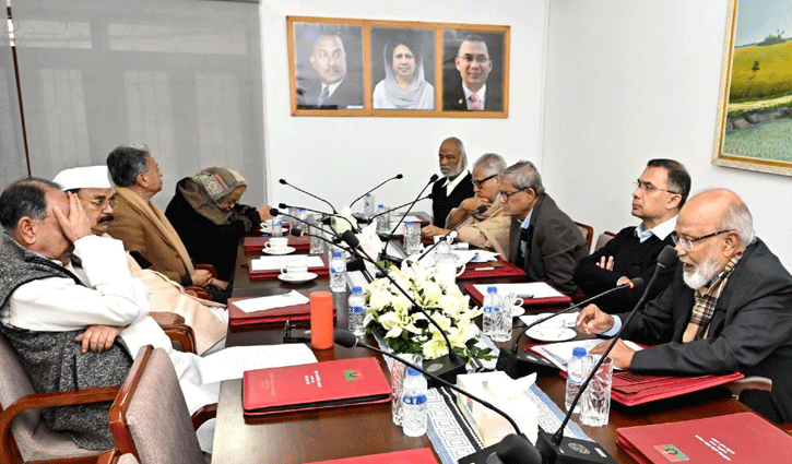 জরুরি সভায় অংশ নিতে গুলশান কার্যালয়ে তারেক রহমান